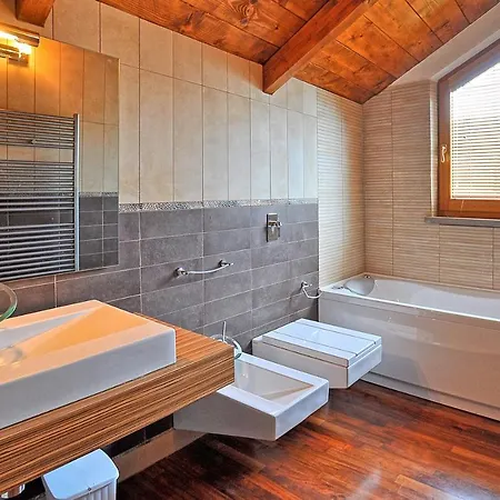 Sleeps 19 Pool Wifi T749441 빌라